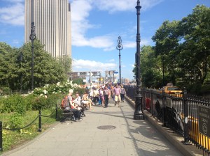 Brooklyn Bridge on a summer's day = shit ton of people.