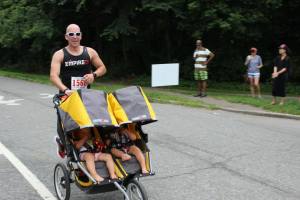 Dave, getting it done with the DOUBLE jogging stroller. Looks like this photo was taken in Prospect Park, my regular running grounds.